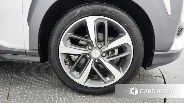 Hyundai Kona id 3060700 из Кореи 15