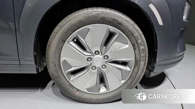 Hyundai Kona Electric id 3302200 из Кореи 15