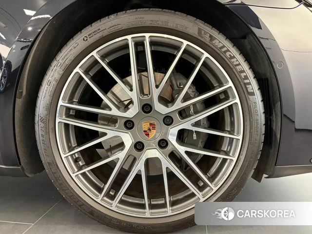 Porsche Panamera (976) id 4523302 из Кореи 7