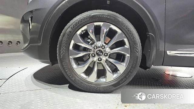 Kia The New Sorento id 4574291 из Кореи 15
