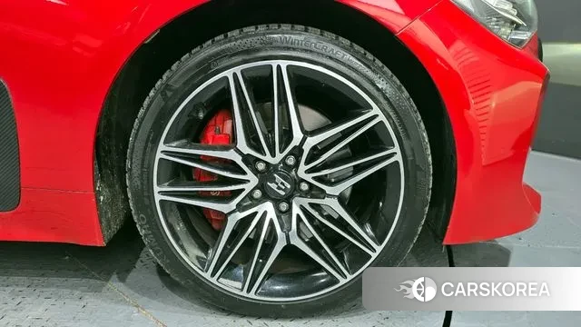 Kia Stinger Meister id 3493673 из Кореи 15