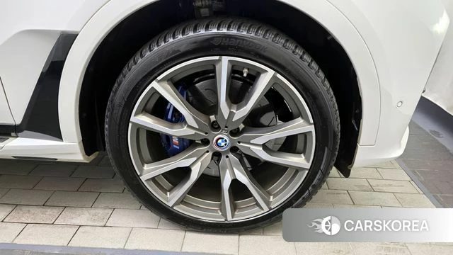 BMW X7 (G07) id 3922930 из Кореи 15