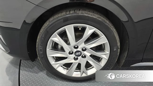 Hyundai The New Grandeur IG Hybrid id 4429866 из Кореи 32