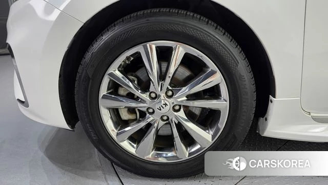 Kia The New Carnival id 4900580 из Кореи 26