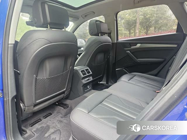 Audi Q5L 2023 Синий из Китая, фото 5