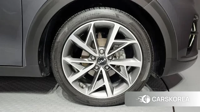 Kia The New Niro id 3032789 из Кореи 15