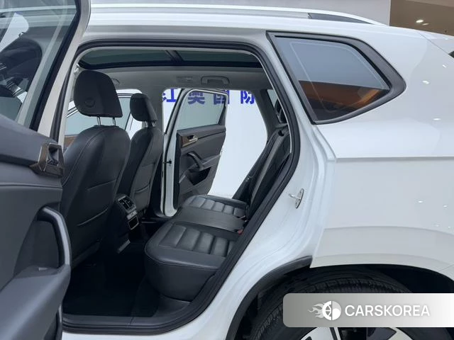 Volkswagen Tuyue id 4263083 из Китая 17