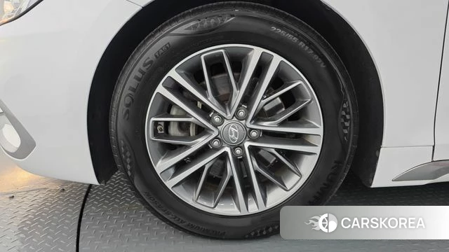 Hyundai Grandeur IG id 3879666 из Кореи 15