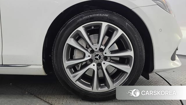 Mercedes-Benz E-Class W213 id 3873729 из Кореи 15