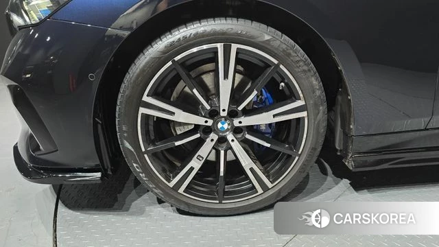 BMW 5 Series (G60) id 4523525 из Кореи 29