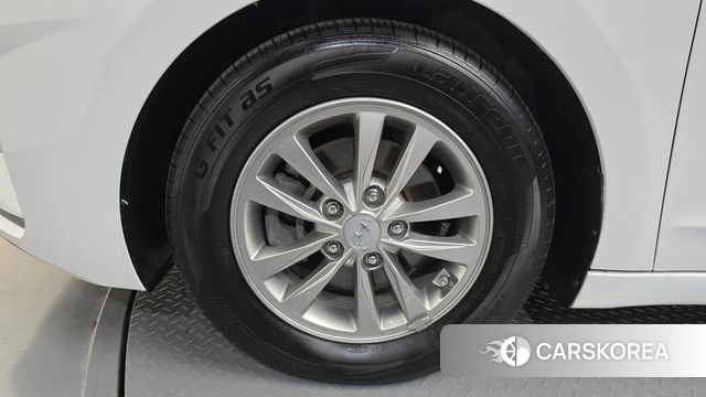 Hyundai The New Avante AD id 4447187 из Кореи 15