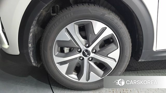 Kia Niro Plus id 4613459 из Кореи 27