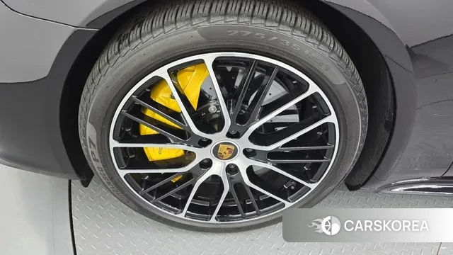 Porsche Panamera (971) id 3212889 из Кореи 15