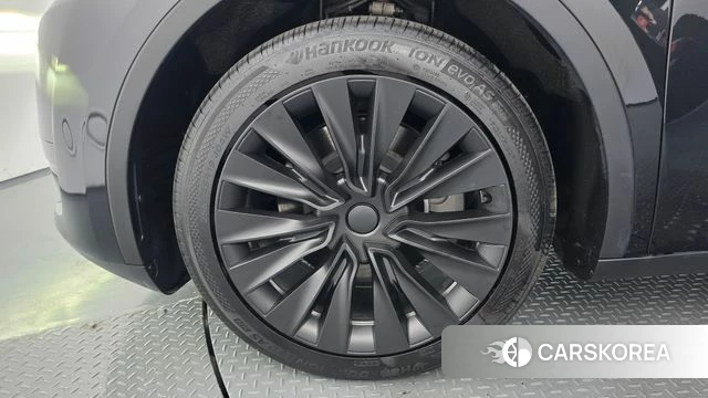Tesla Model Y id 4686844 из Кореи 31
