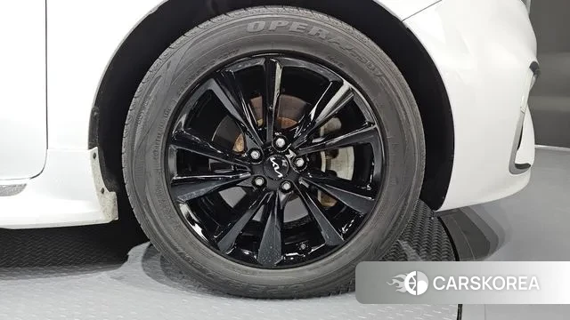 Kia The New Carnival id 3526206 из Кореи 15