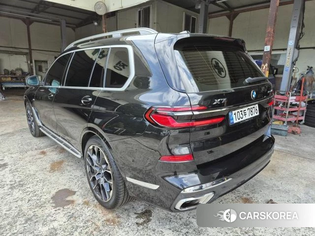 BMW X7 (G07) 2023 Черный из Кореи, фото 6