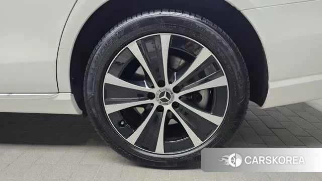 Mercedes-Benz E-Class W213 id 3390478 из Кореи 15