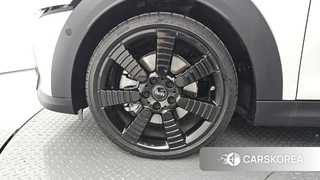 Mini Cooper S Convertible id 2857785 из Кореи 15