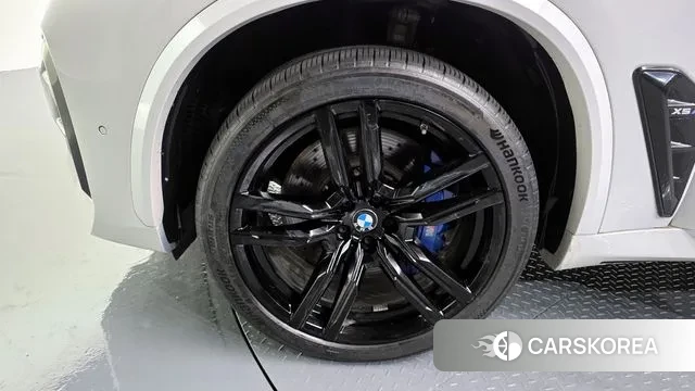 BMW X5M (G05) id 3747617 из Кореи 15