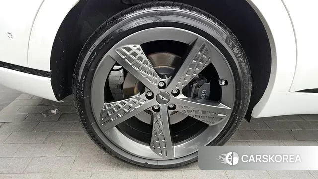 Genesis GV70 id 3462995 из Кореи 15