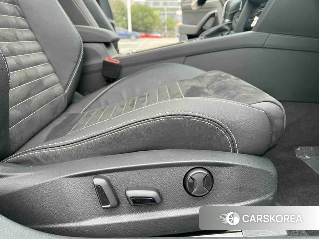 Volkswagen Magotan id 4258502 из Китая 22