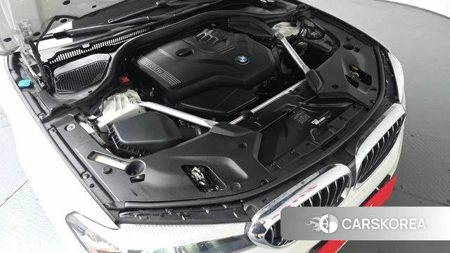 BMW 5 Series (G30) id 4416753 из Кореи 27
