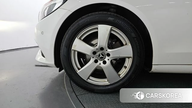 Mercedes-Benz C-Class W205 id 4225850 из Кореи 25