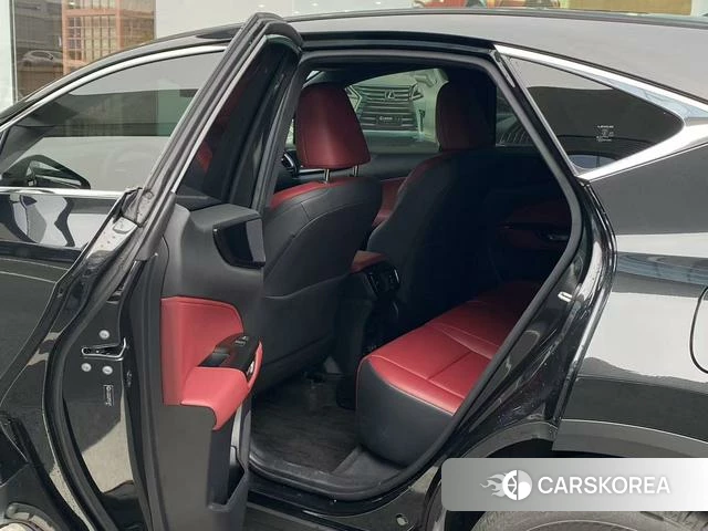 Lexus NX 2023 Черный из Китая, фото 5