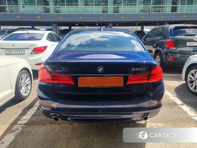 BMW 5 Series (G30) id 4502617 из Кореи 14