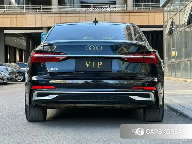 Audi A6L 2021 Черный из Китая, фото 5