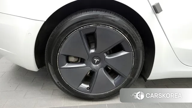 Tesla Model 3 id 3218403 из Кореи 15