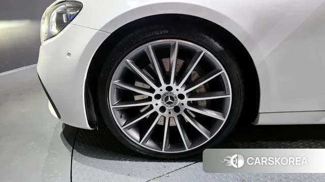 Mercedes-Benz E-Class W213 id 3625351 из Кореи 15