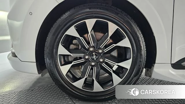 Kia Carnival 4th generation id 3964900 из Кореи 15