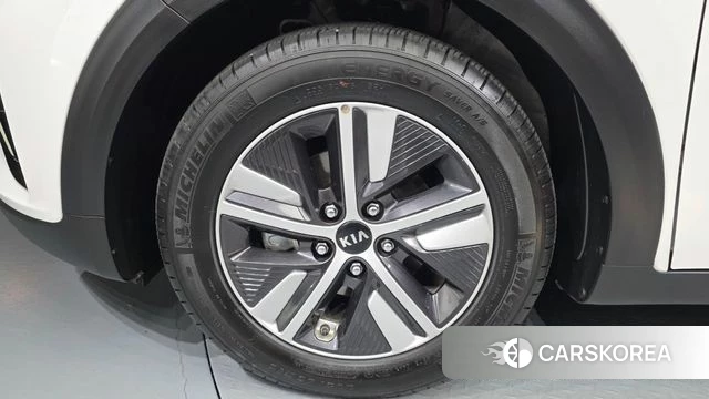 Kia The New Niro id 4383698 из Кореи 27