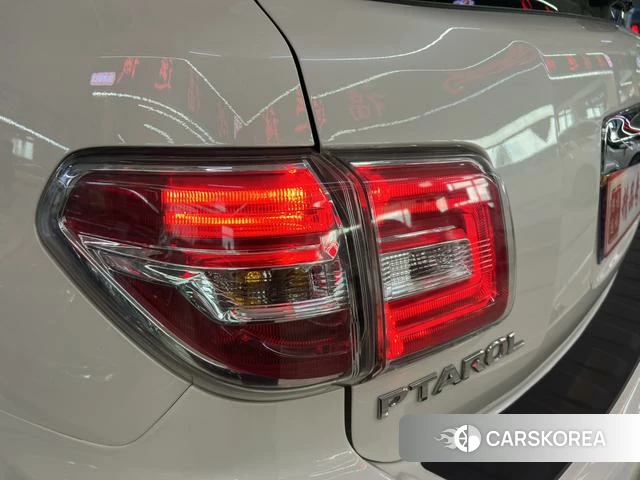 Nissan Toure id 4209077 из Китая 18