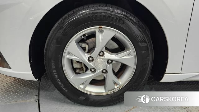 Hyundai Avante (CN7) id 4702928 из Кореи 16