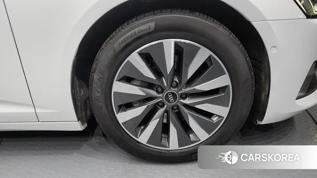 Audi A6 (C8) id 3513764 из Кореи 15