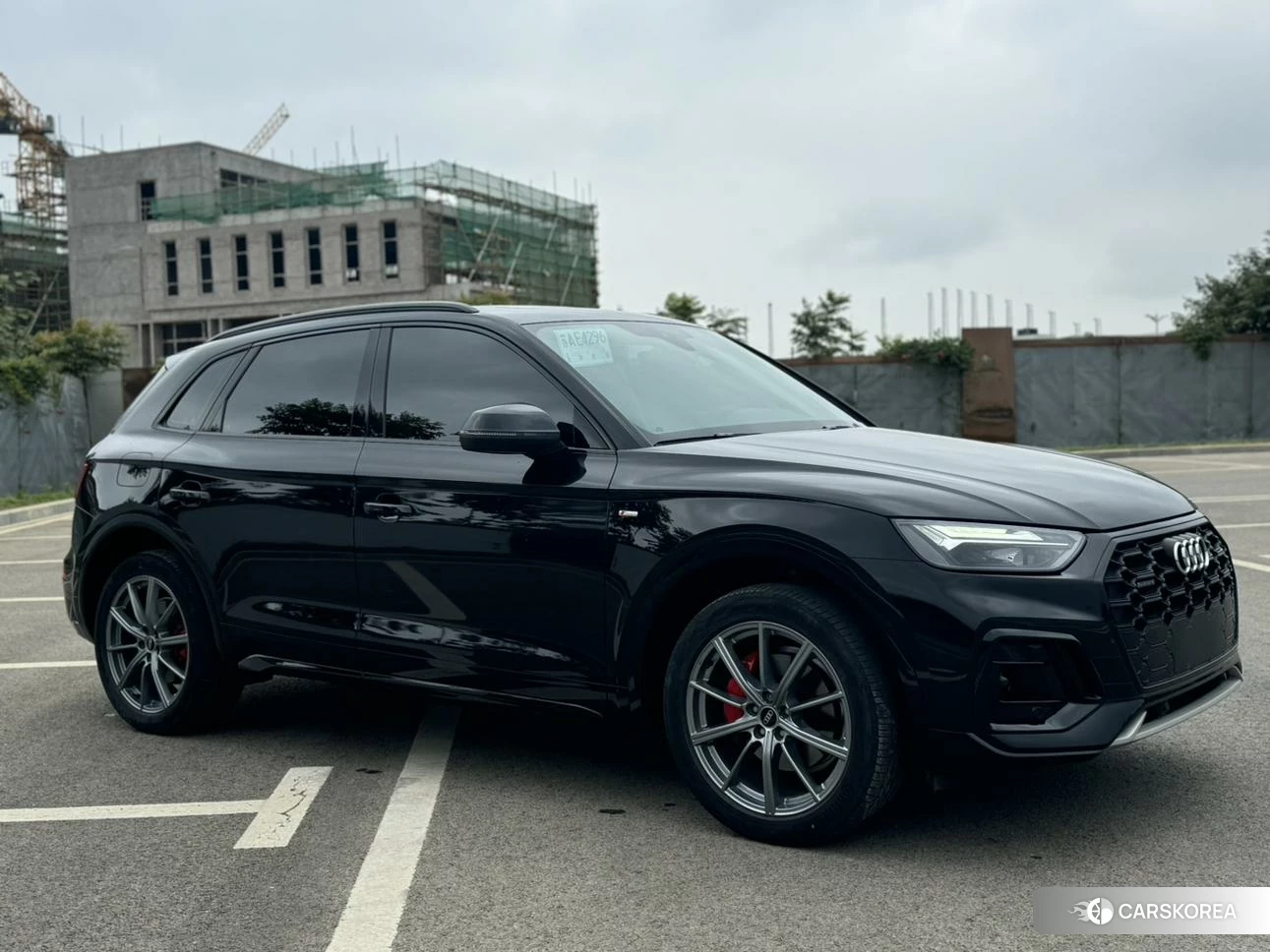 Audi Q5L 2021 Черный из Китая, фото 5