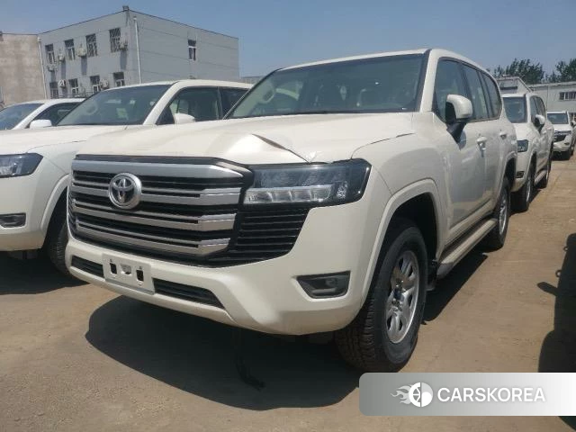 Toyota Land Cruiser (imported) 2022 Белый из Китая, фото 5