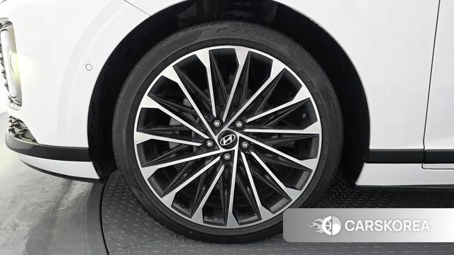 Hyundai Grandeur (GN7) id 3909762 из Кореи 15