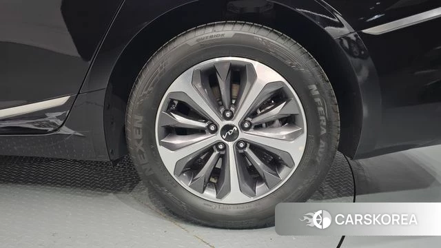 Kia K8 Hybrid id 4201178 из Кореи 15