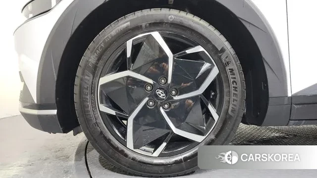 Hyundai Ionic 5 id 3675980 из Кореи 15