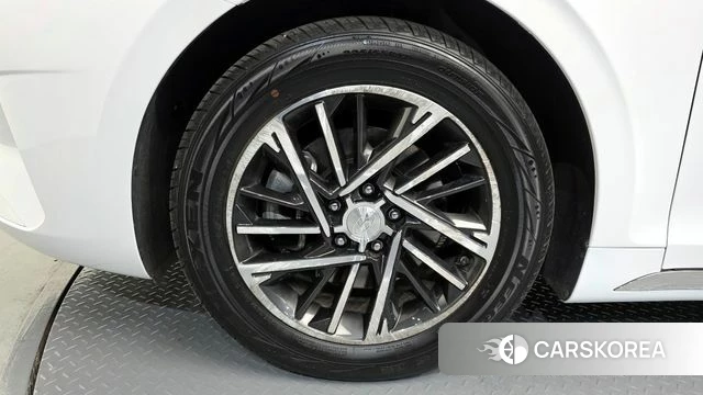 Hyundai The New Grandeur IG id 4303085 из Кореи 25