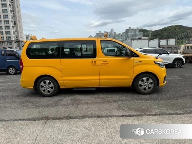 Hyundai The New Grand Starex id 4196932 из Кореи 12