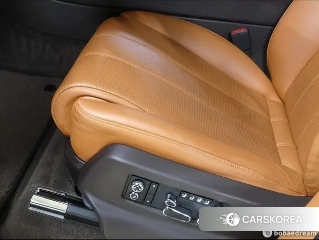 Bentley Bentayga id 3028861 из Кореи 14