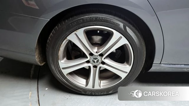 Mercedes-Benz E-Class W213 id 3917161 из Кореи 15