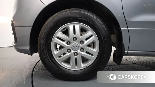 Hyundai The New Grand Starex id 3562438 из Кореи 15