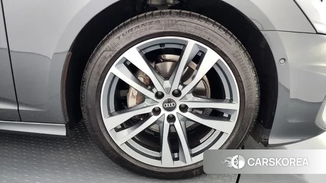 Audi A6 (C8) id 3342171 из Кореи 15