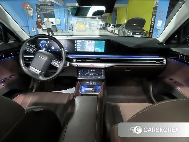 Hyundai Grandeur (GN7) id 3858639 из Кореи 15