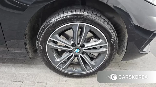 BMW 1 Series (F40) id 3590557 из Кореи 15